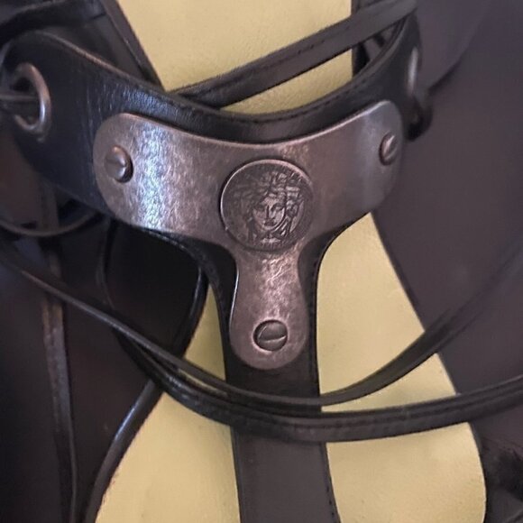 Versace leather sandals - Picture 3 of 7